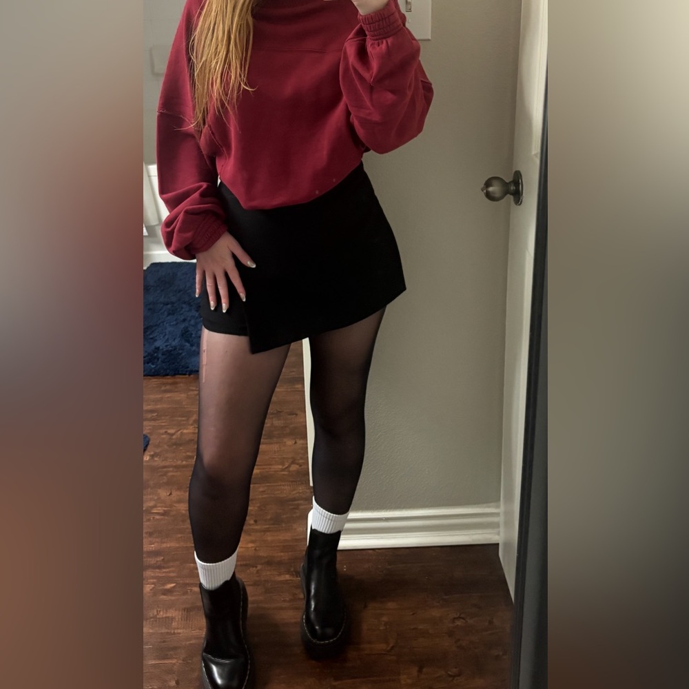 Zara Black Skort